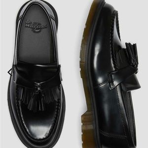 ADRIAN SMOOTH LEATHER TASSLE LOAFERS